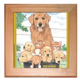 An image of product 12886 Golden Retriever Golden Dog Kitchen Ceramic Trivet Framed in Pine 8" x 8"